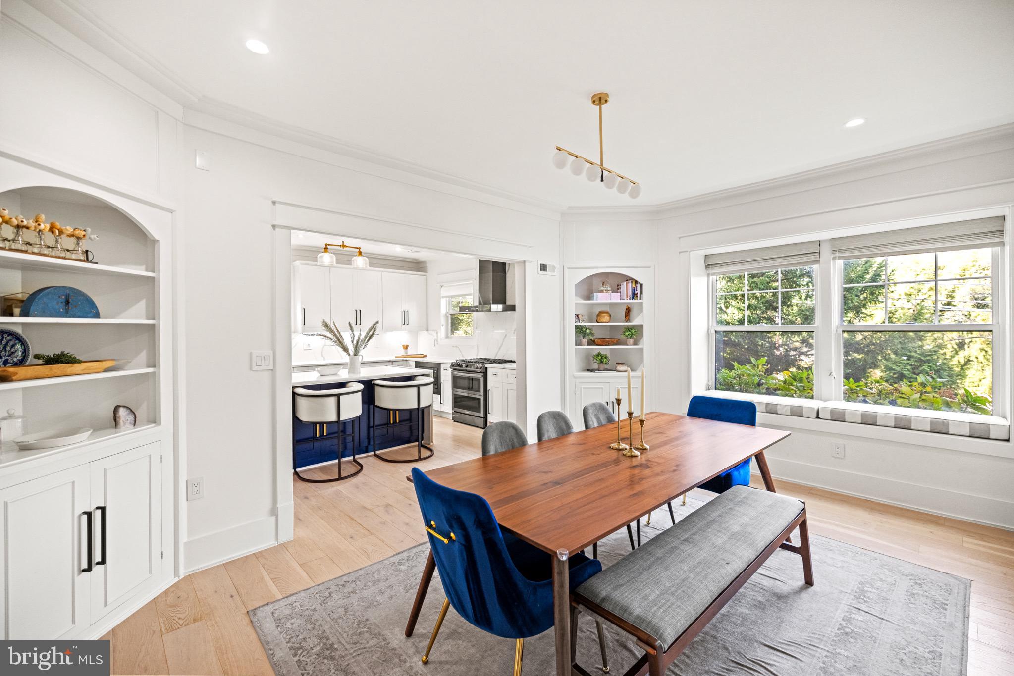 CHEVY CHASE - Residential