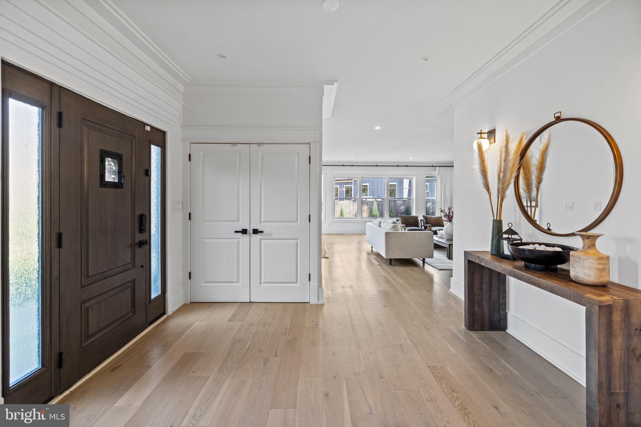 CHEVY CHASE - Residential