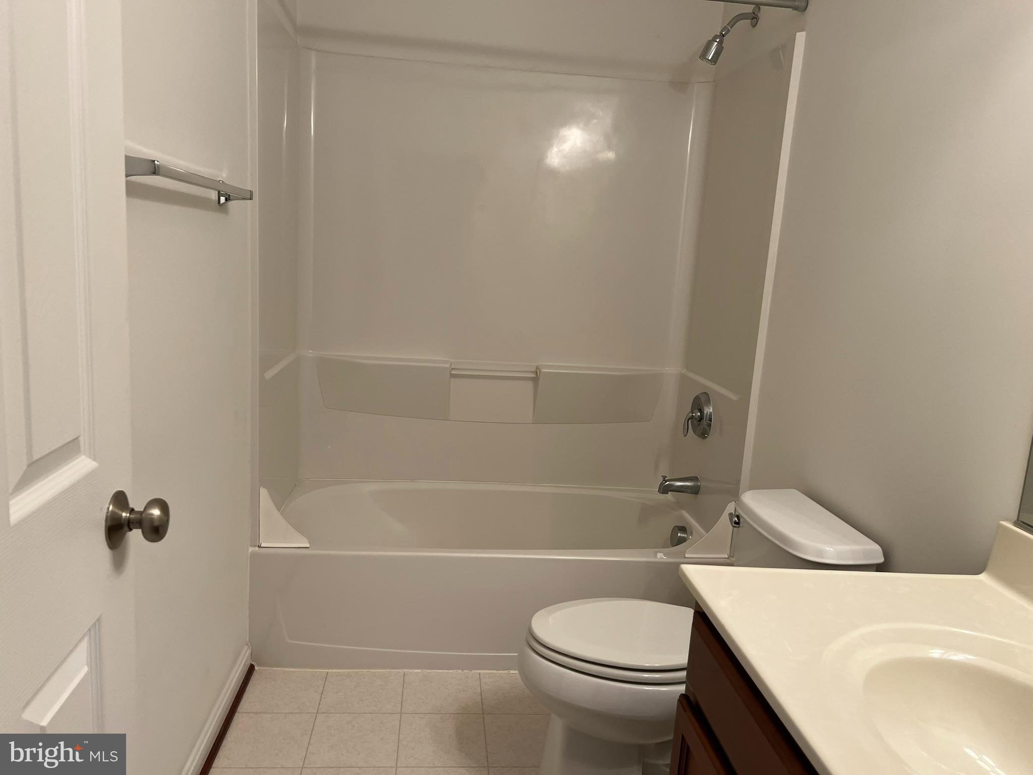 PRIMROSE PARK AT WILDEWOOD - Residential Lease