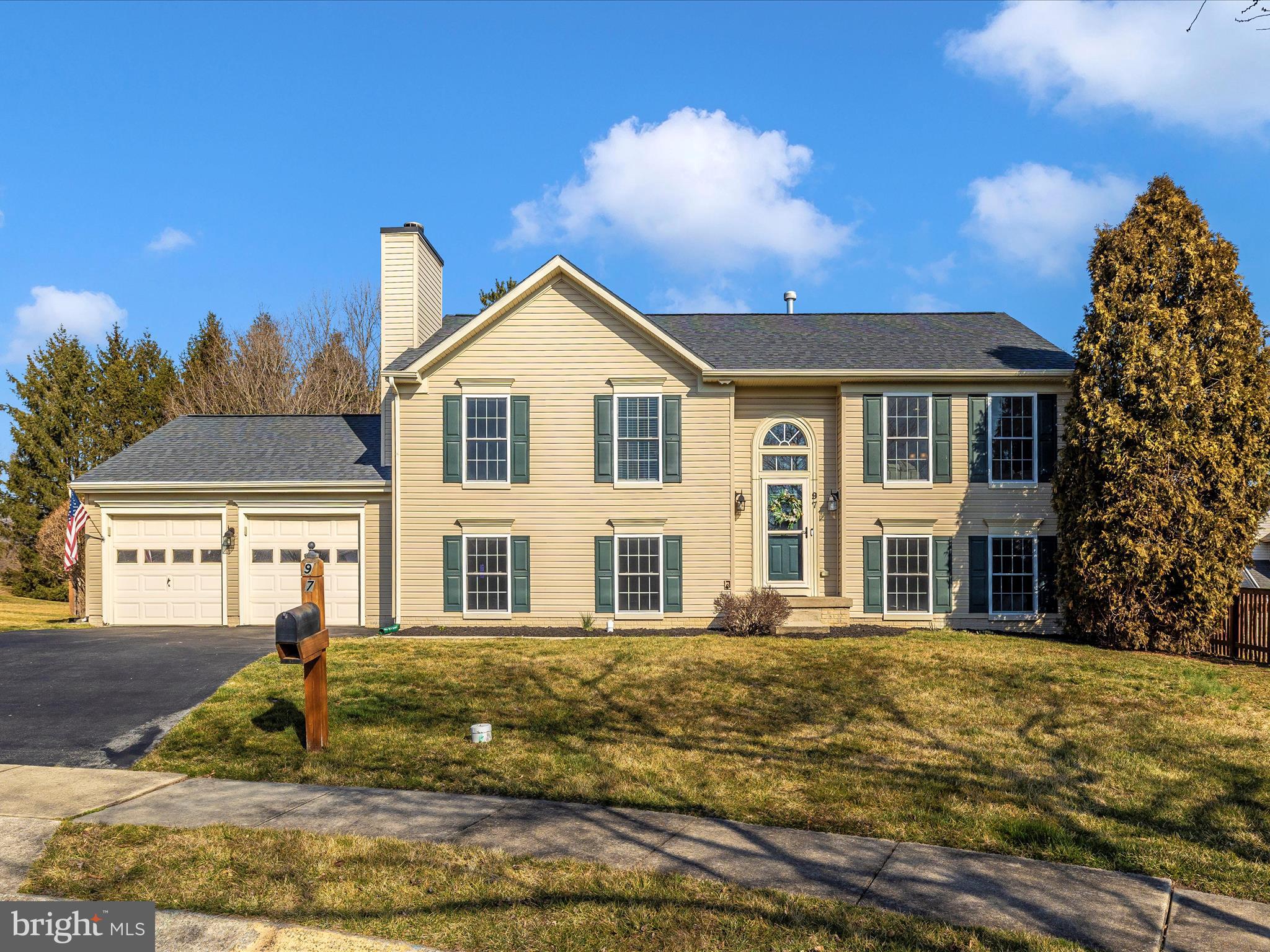 WILLOW BROOK - Residential