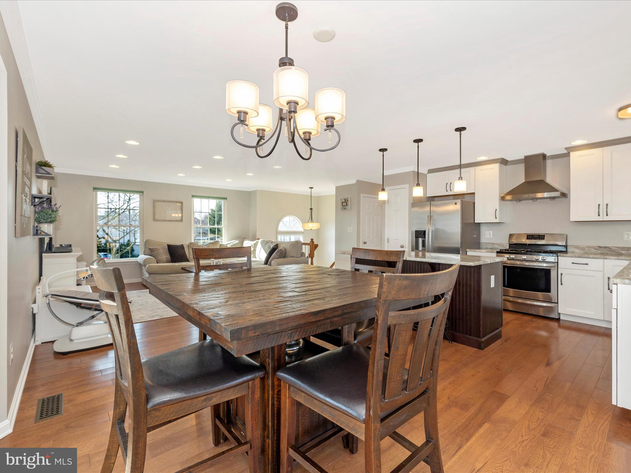 WILLOW BROOK - Residential