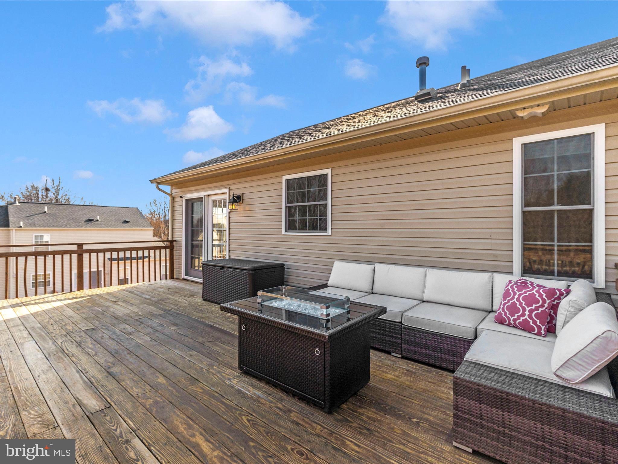 WILLOW BROOK - Residential