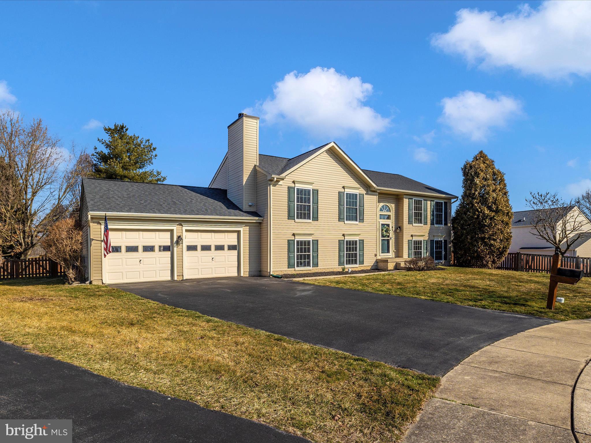 WILLOW BROOK - Residential