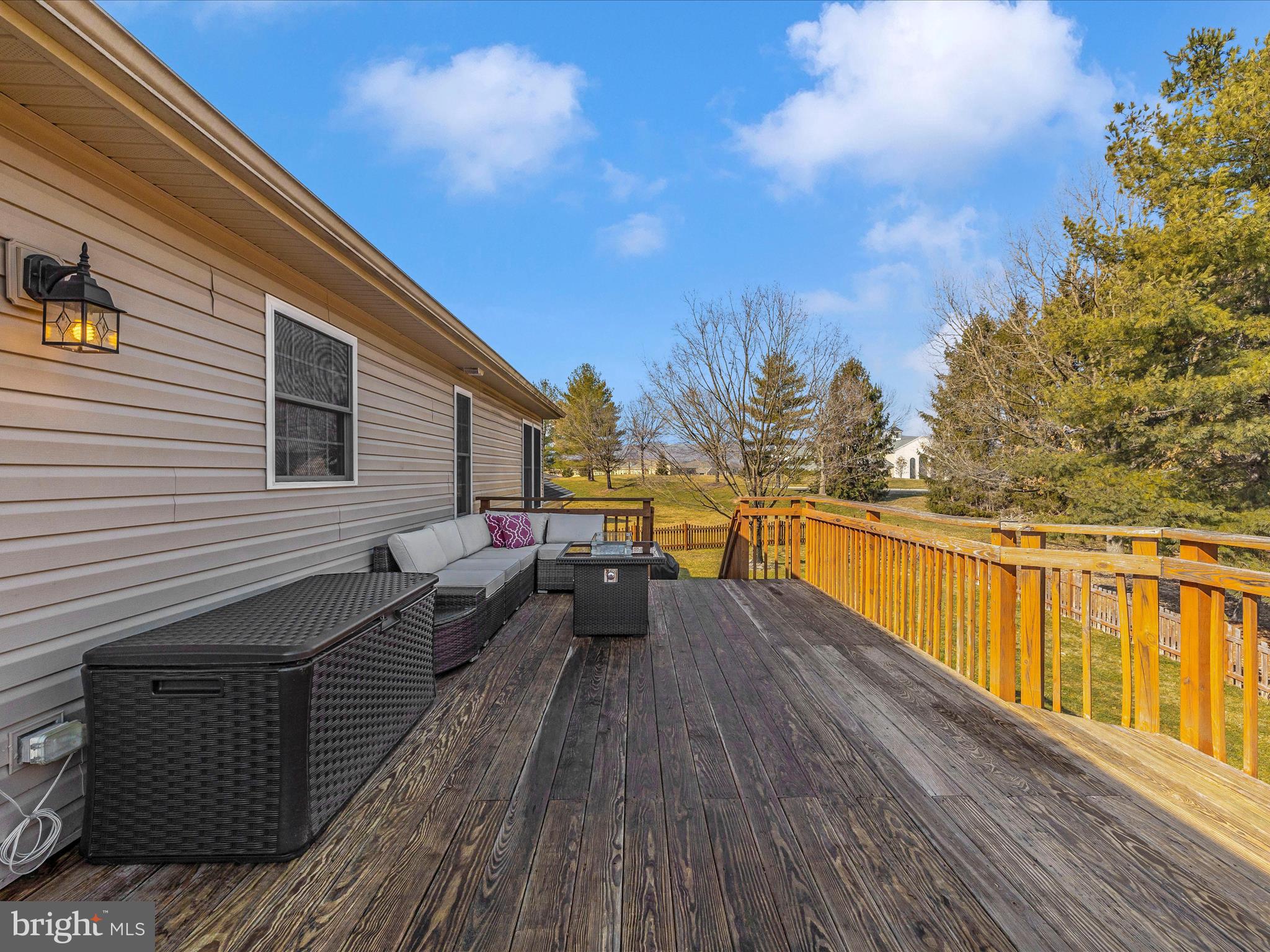 WILLOW BROOK - Residential