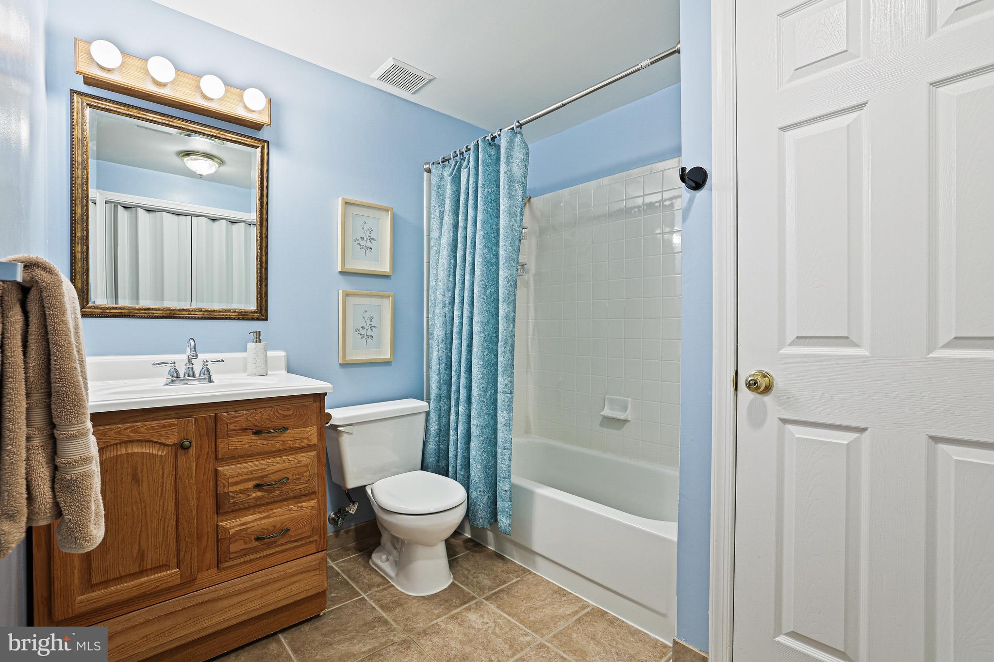 SYCAMORE LAKES - Residential