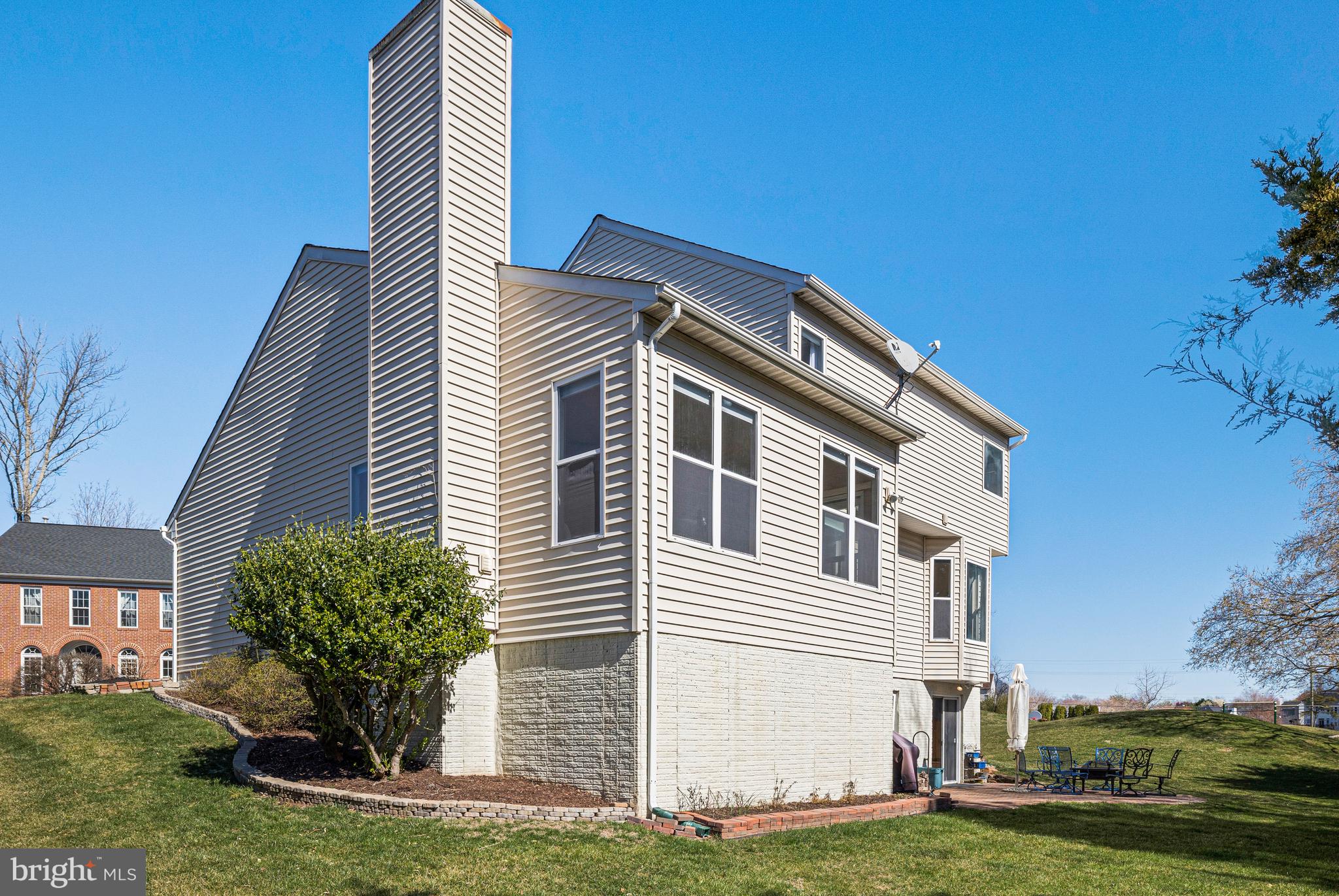 SYCAMORE LAKES - Residential