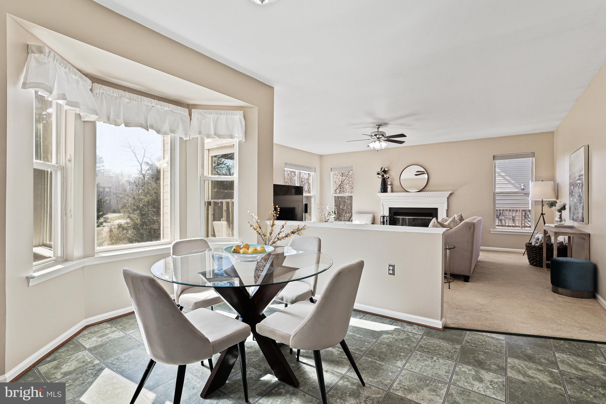 SYCAMORE LAKES - Residential