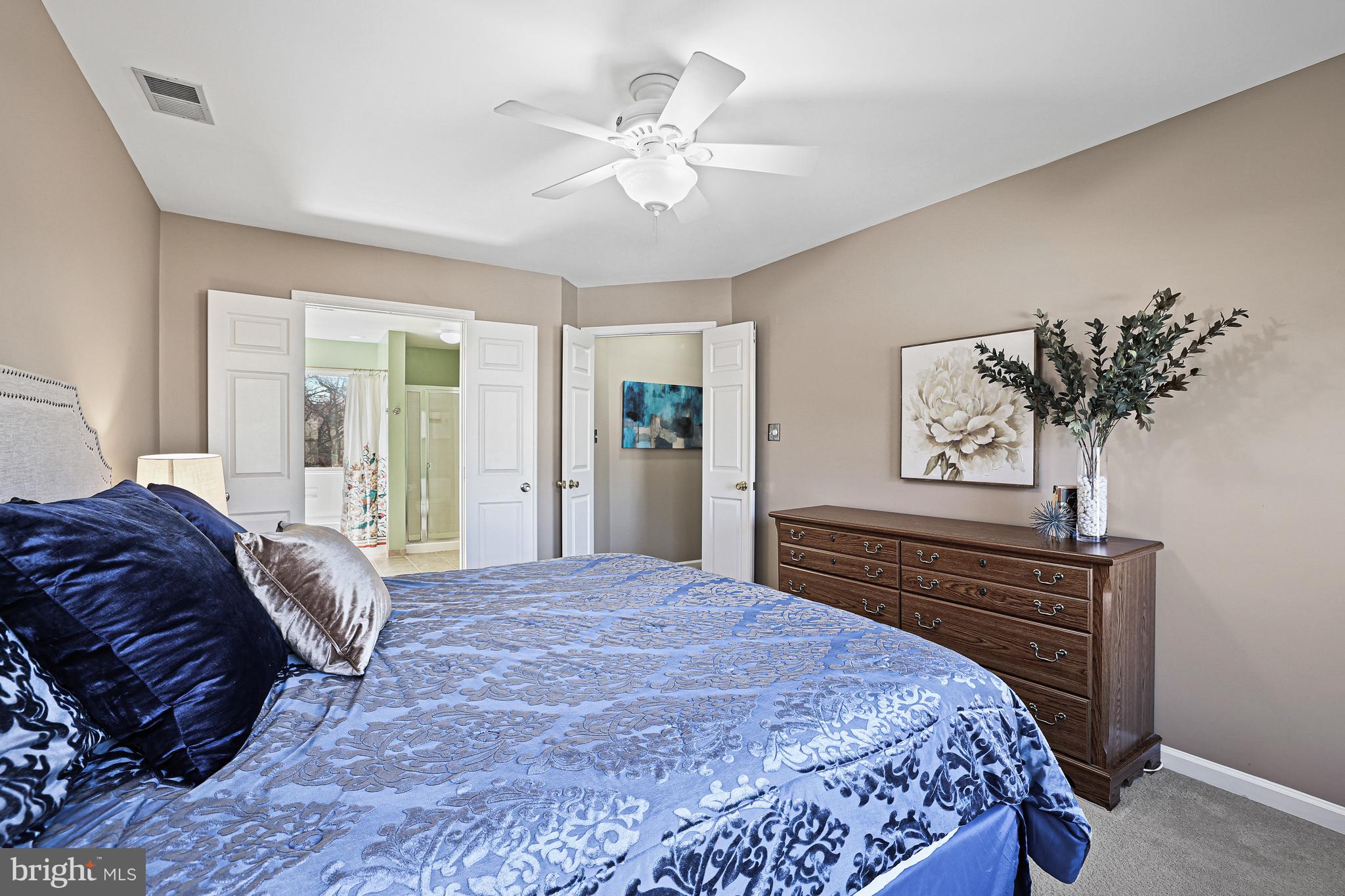 SYCAMORE LAKES - Residential