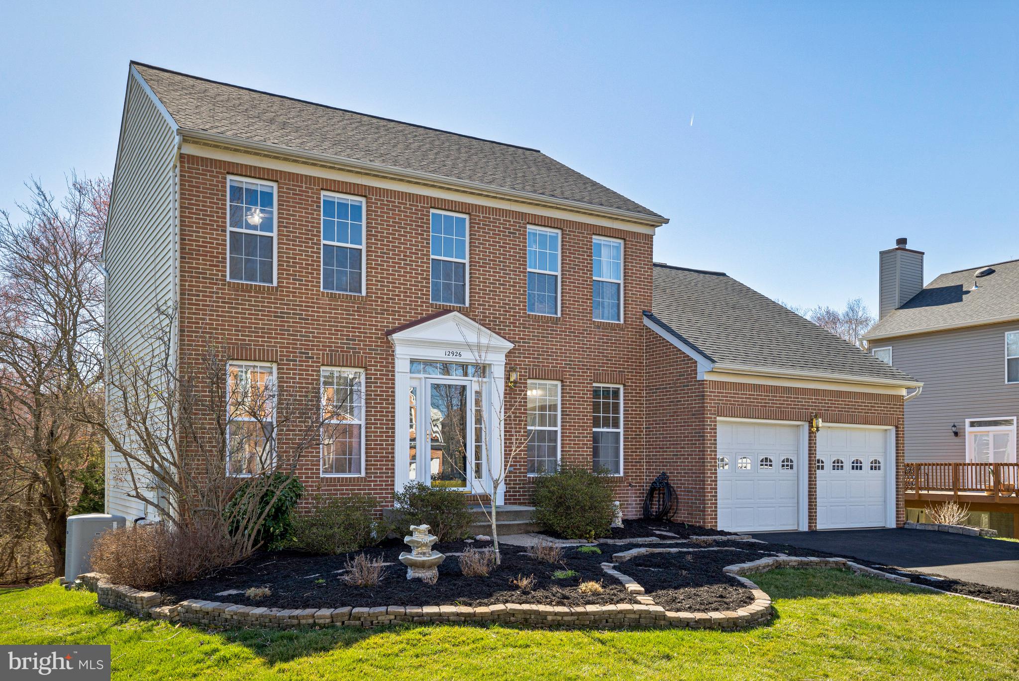 SYCAMORE LAKES - Residential