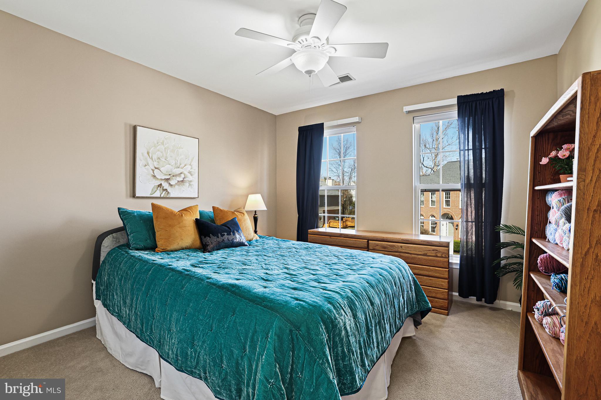 SYCAMORE LAKES - Residential