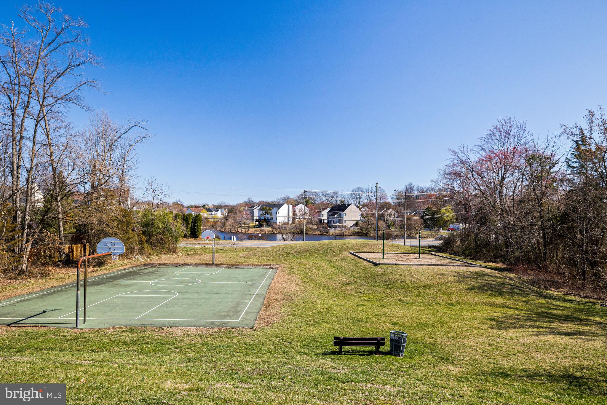 SYCAMORE LAKES - Residential