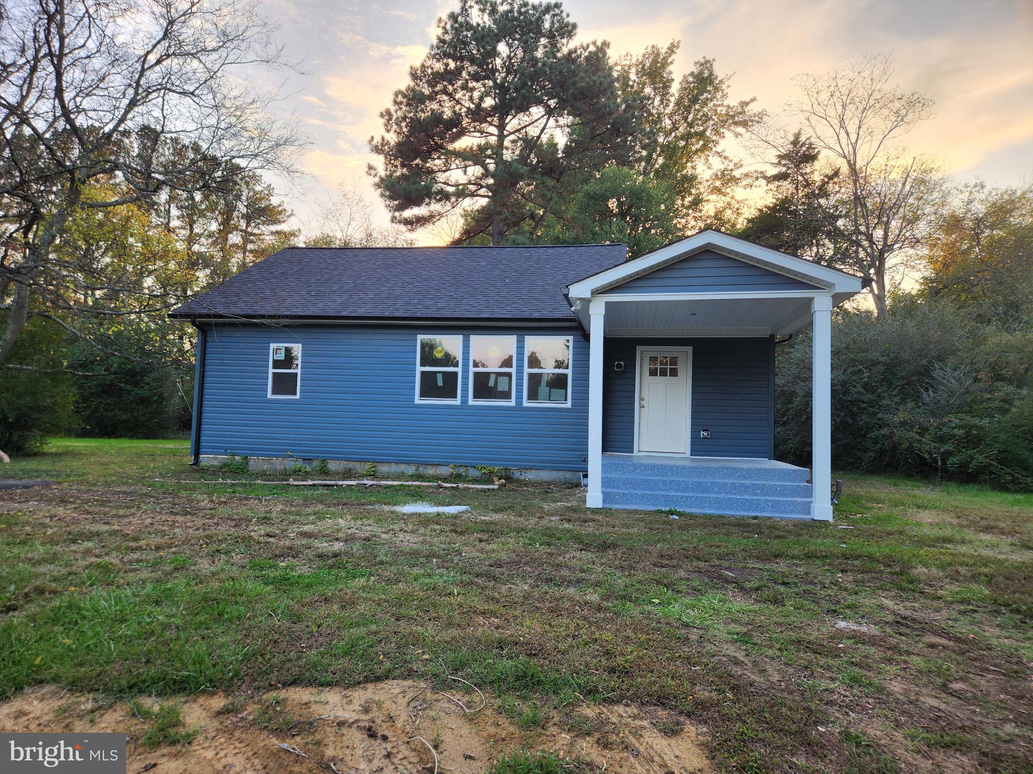 270 FERRY ROAD