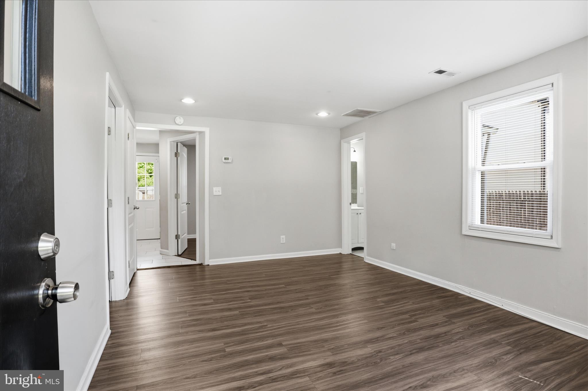 5242 SANDS ROAD