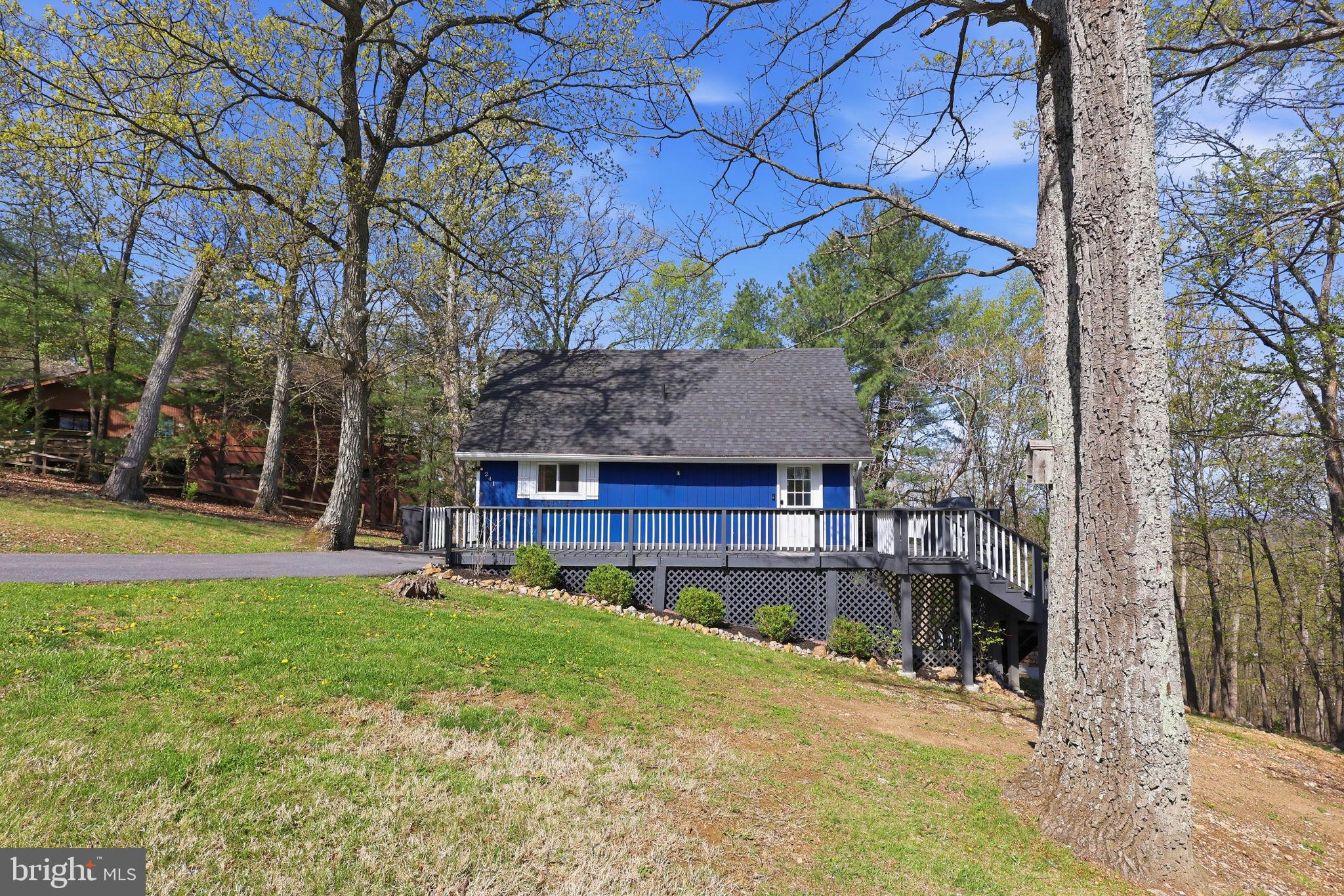 ASPEN HILL FARMS - Residential