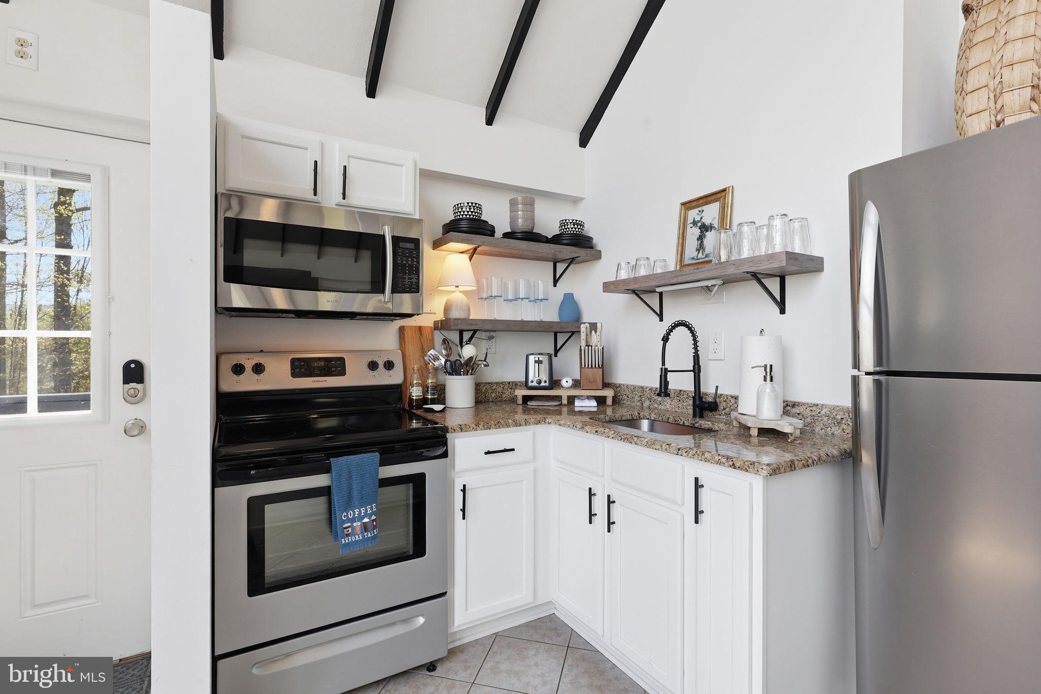 ASPEN HILL FARMS - Residential