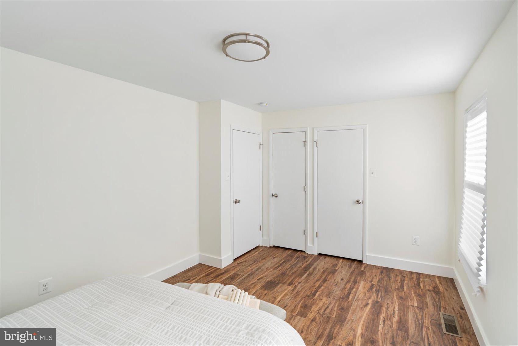 KINGS COURT - Residential