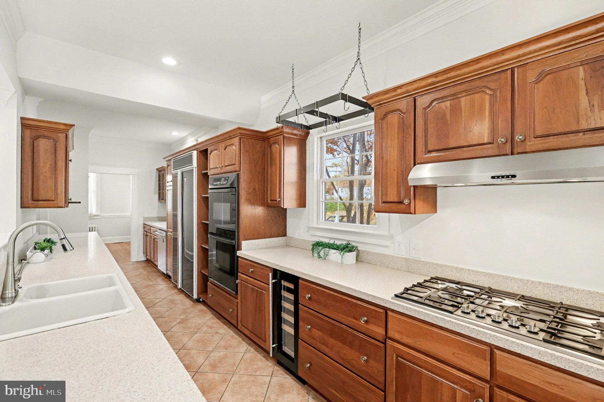 1317 LITTLEPAGE STREET