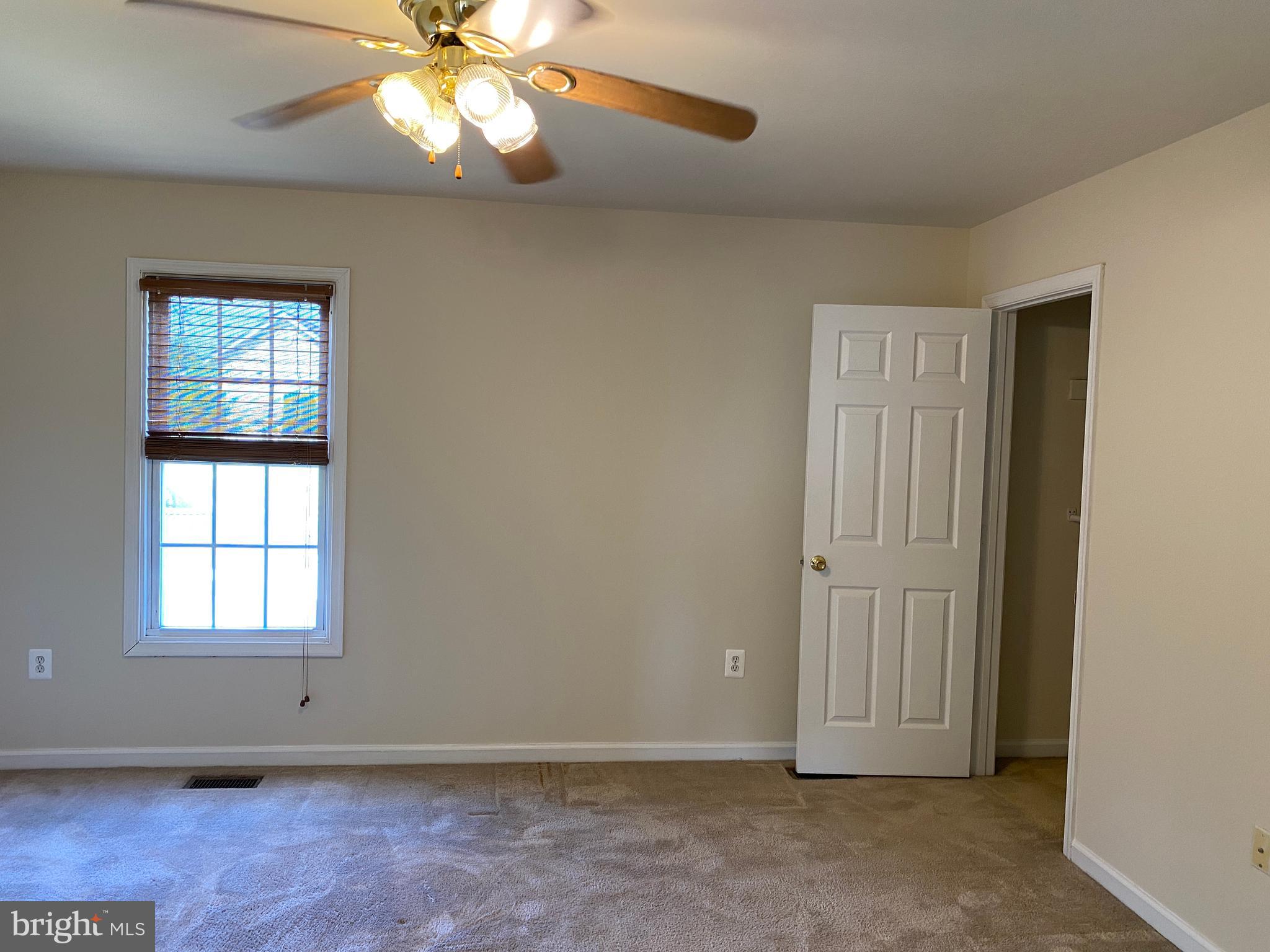 DOWNTOWN FREDERICKSBURG - Residential Lease