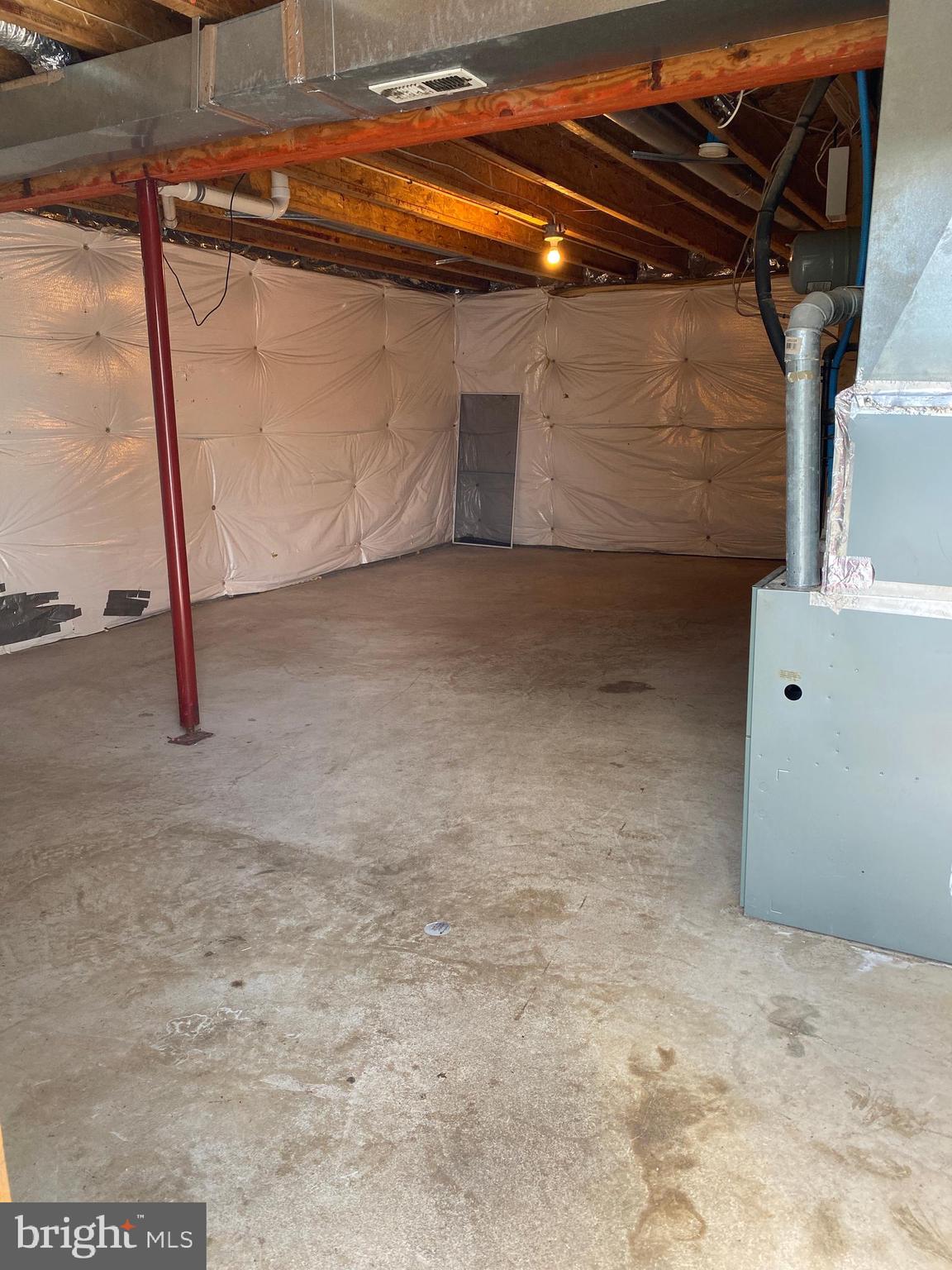 DOWNTOWN FREDERICKSBURG - Residential Lease