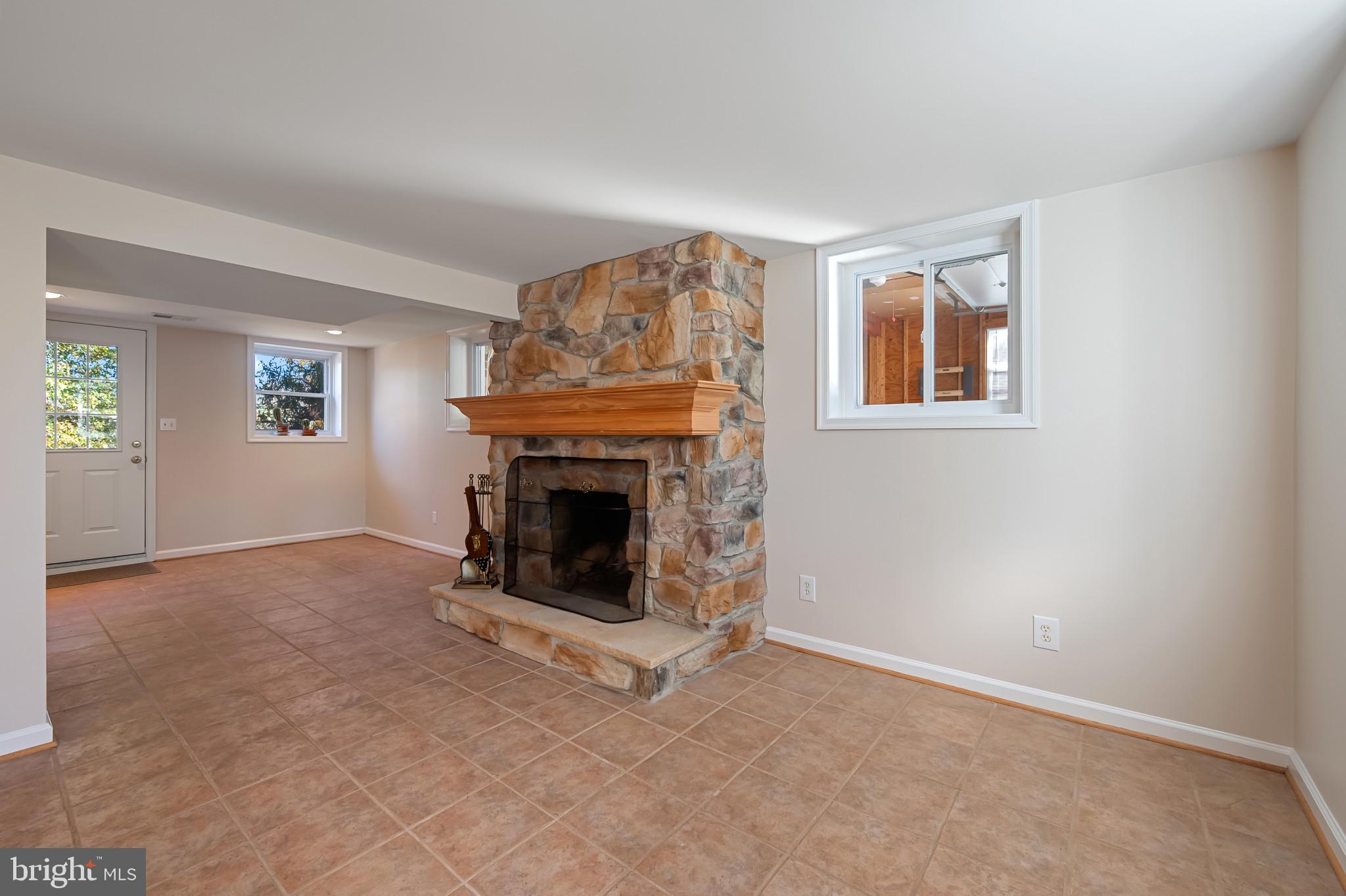 ALLVIEW ESTATES - Residential