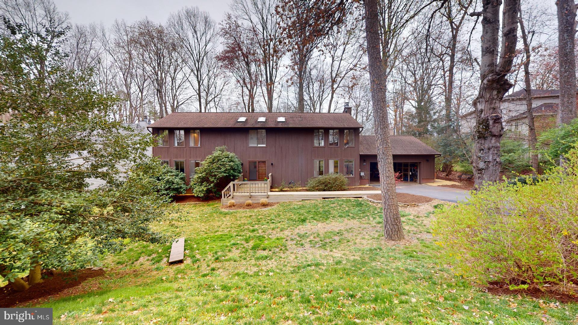 RESTON - Residential Lease