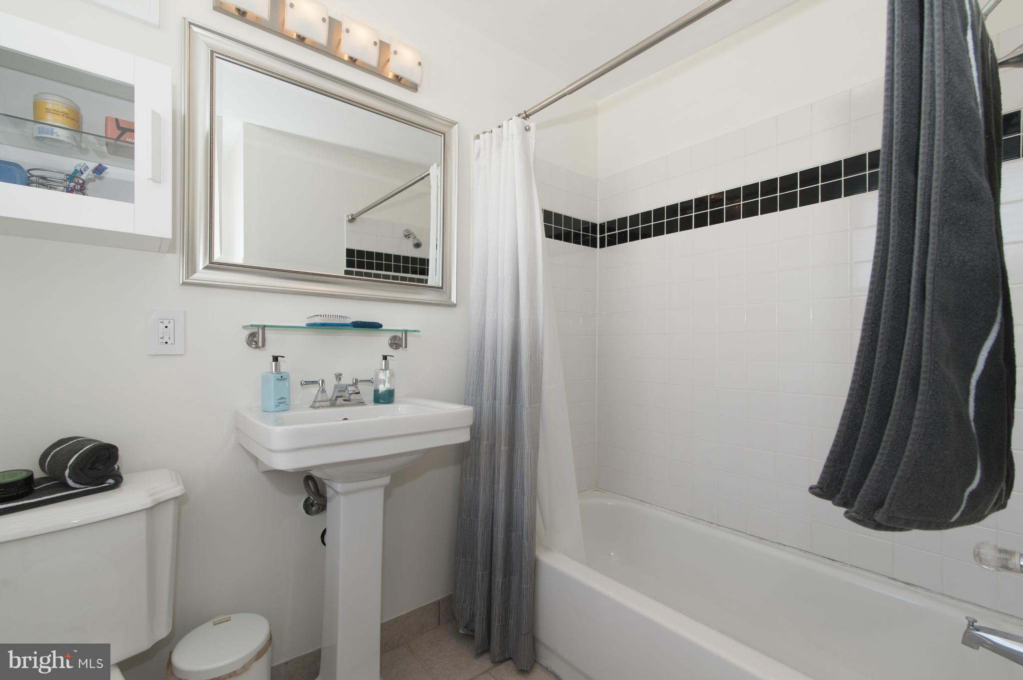 BUTCHER'S HILL - Residential