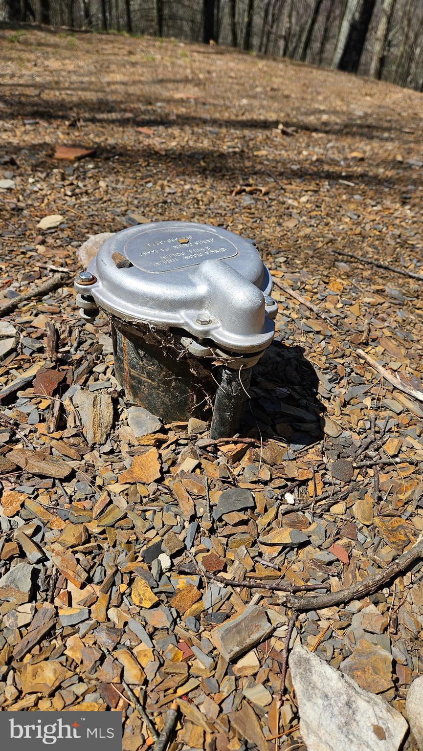 TROUGH CREEK ACRES - Residential