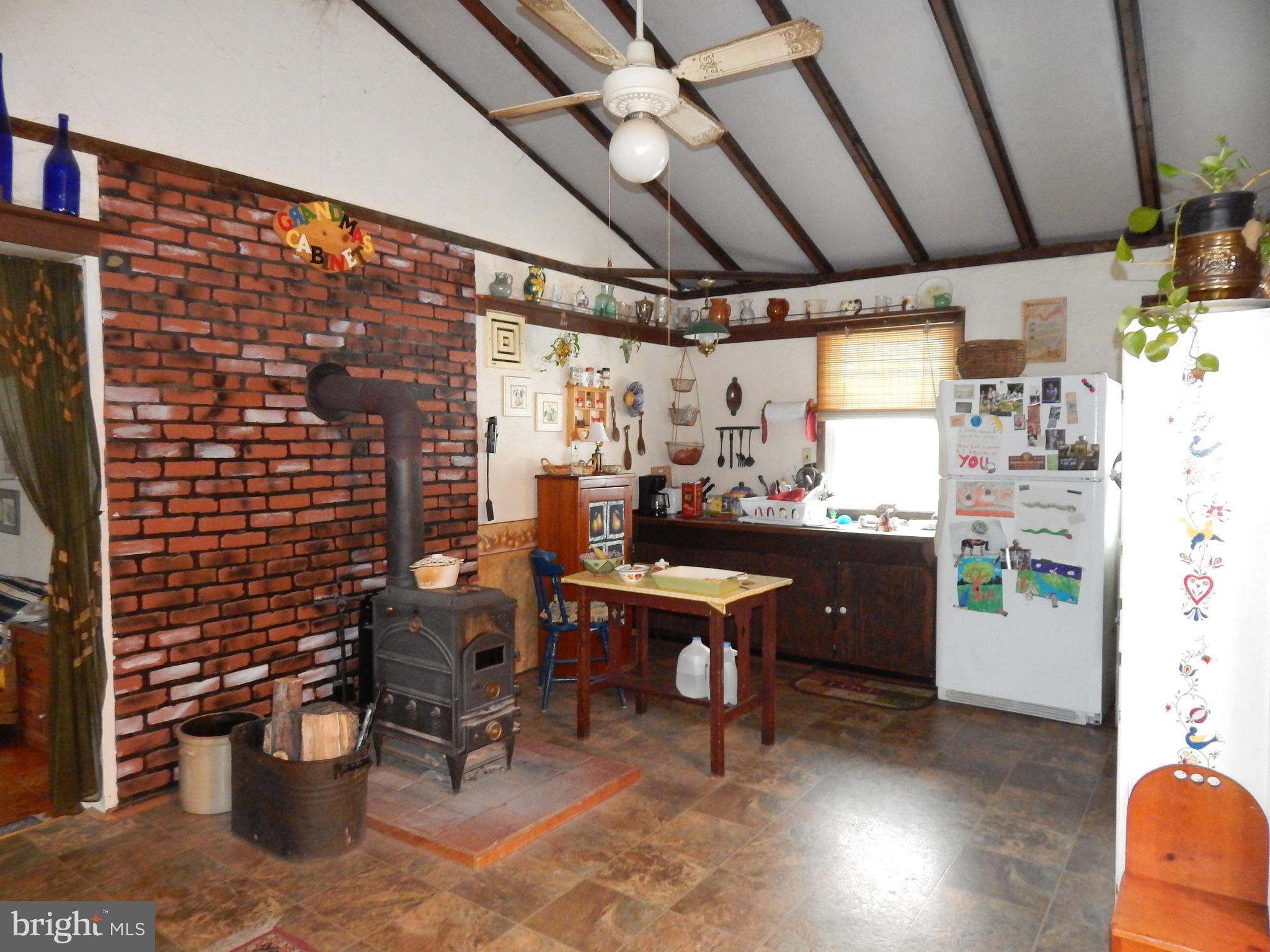 SLEEPY CREEK ORCHARD - Residential