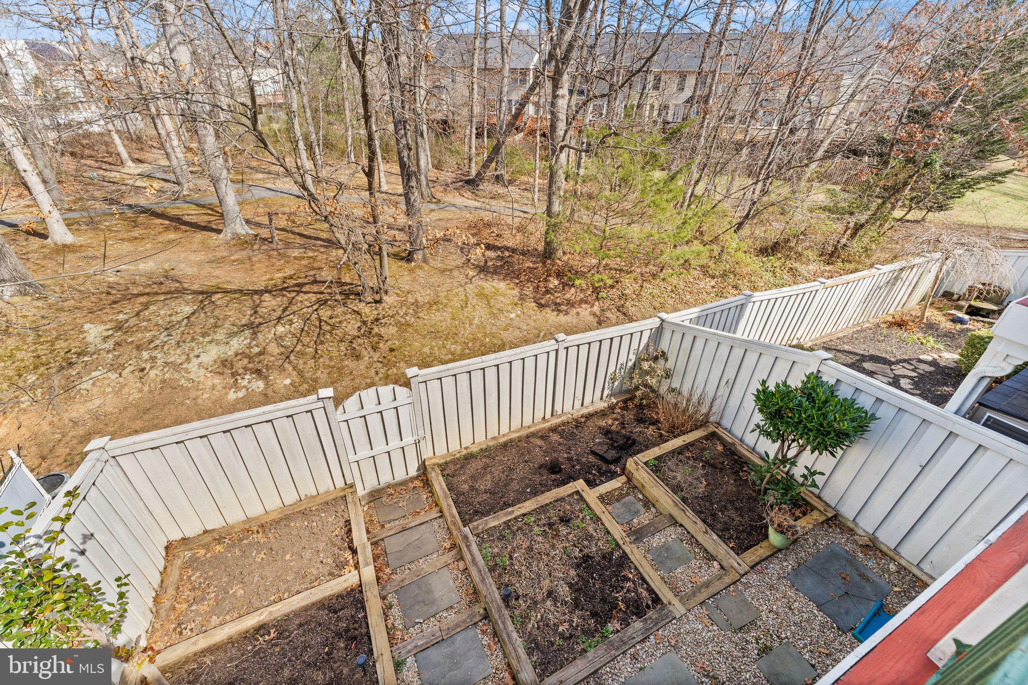 BIRCH POND - Residential Lease