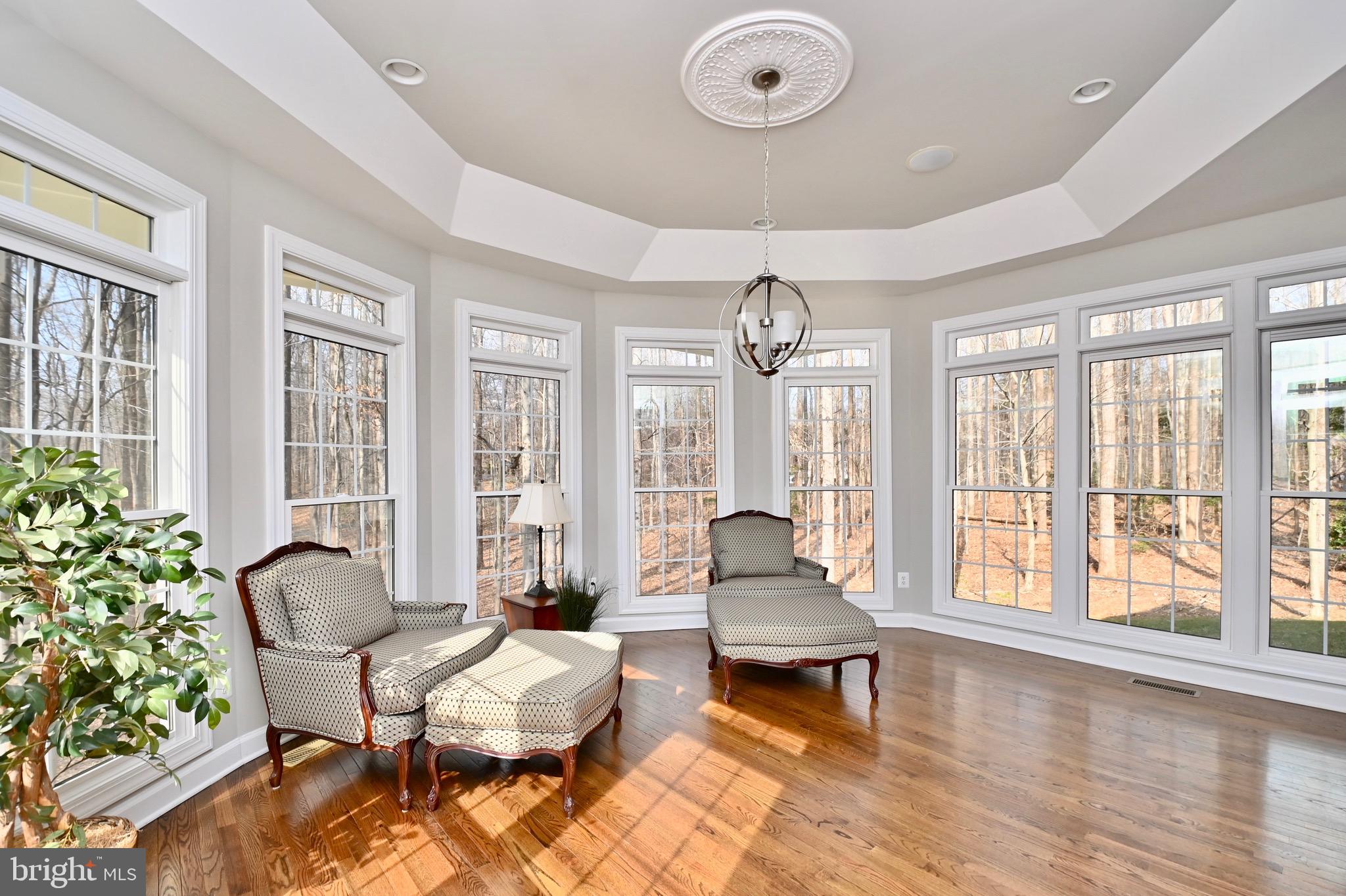 ESTATES AT ROSELAND - Residential