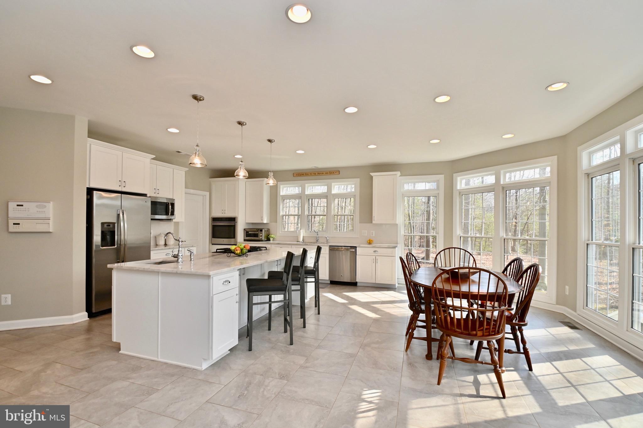 ESTATES AT ROSELAND - Residential