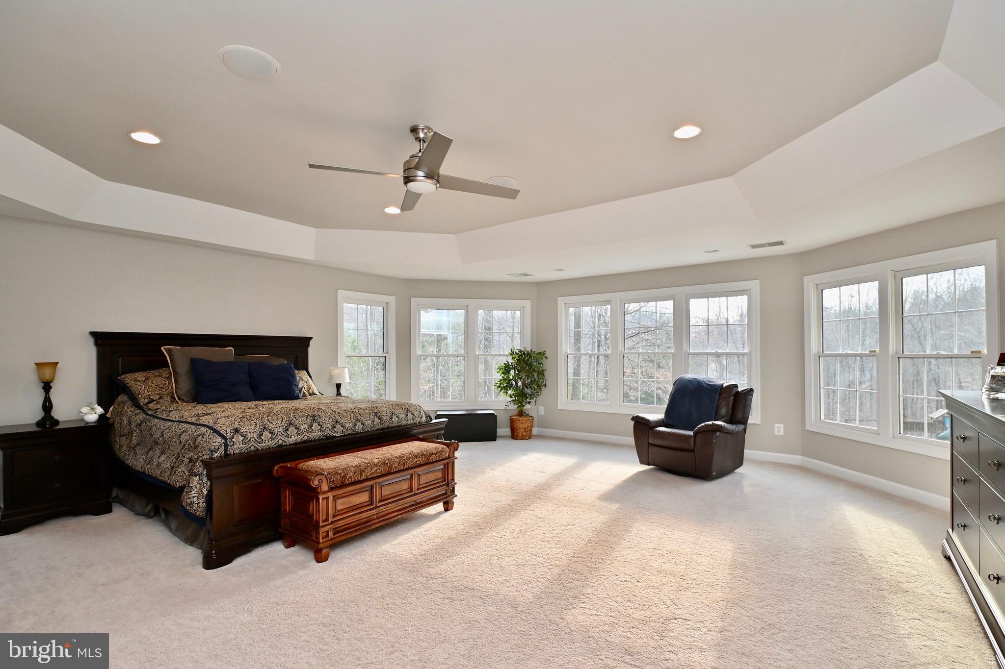 ESTATES AT ROSELAND - Residential