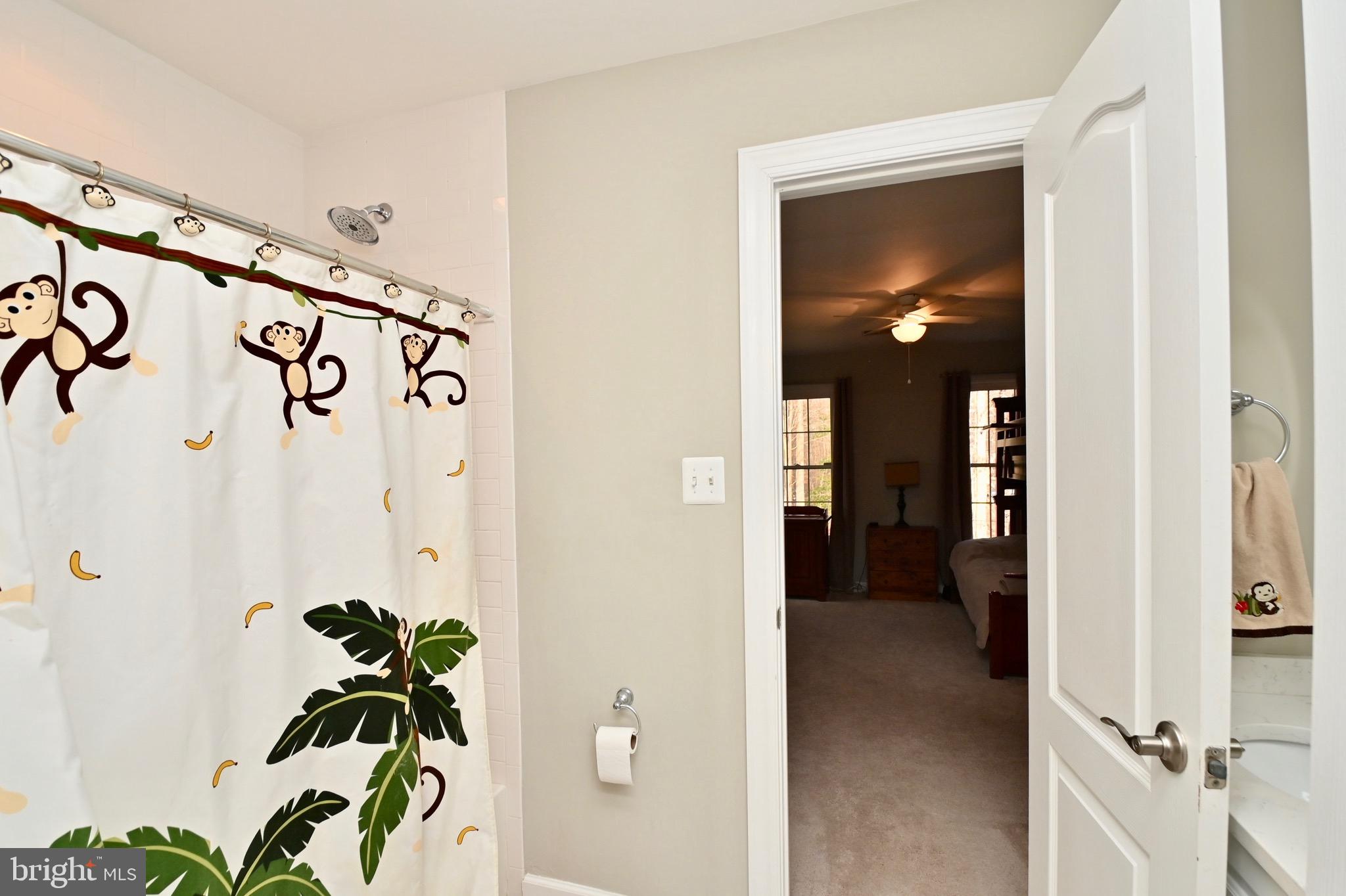 ESTATES AT ROSELAND - Residential