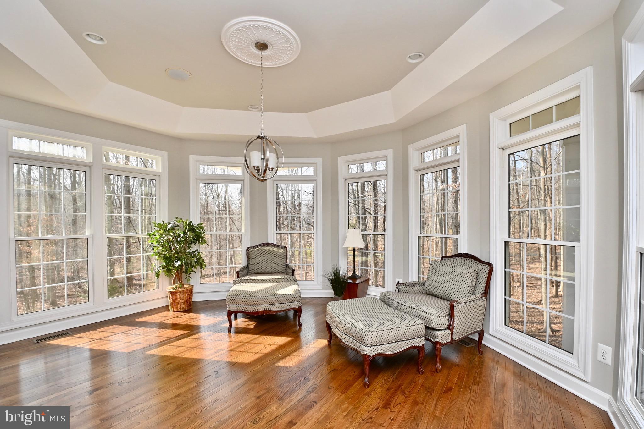 ESTATES AT ROSELAND - Residential