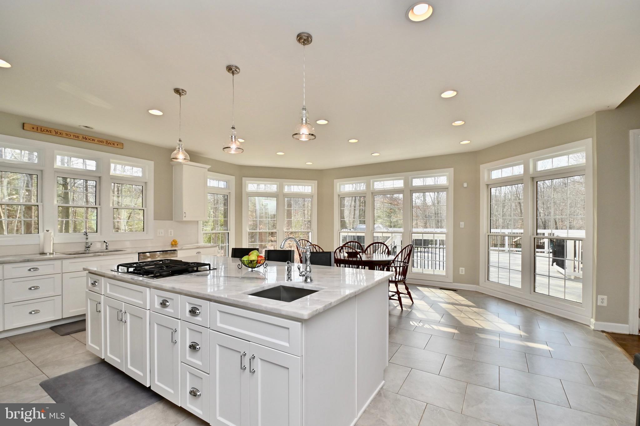 ESTATES AT ROSELAND - Residential