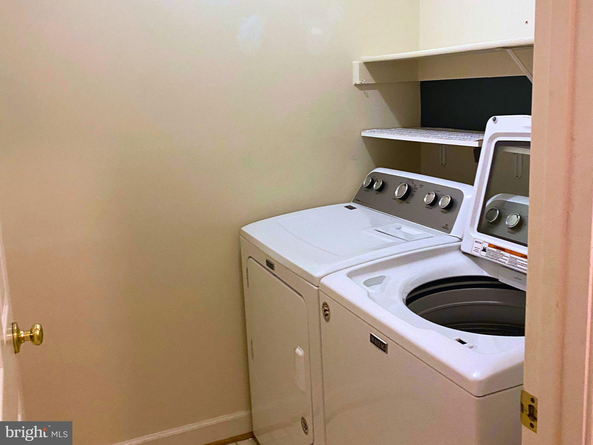 COURTHOUSE STATION - Residential Lease