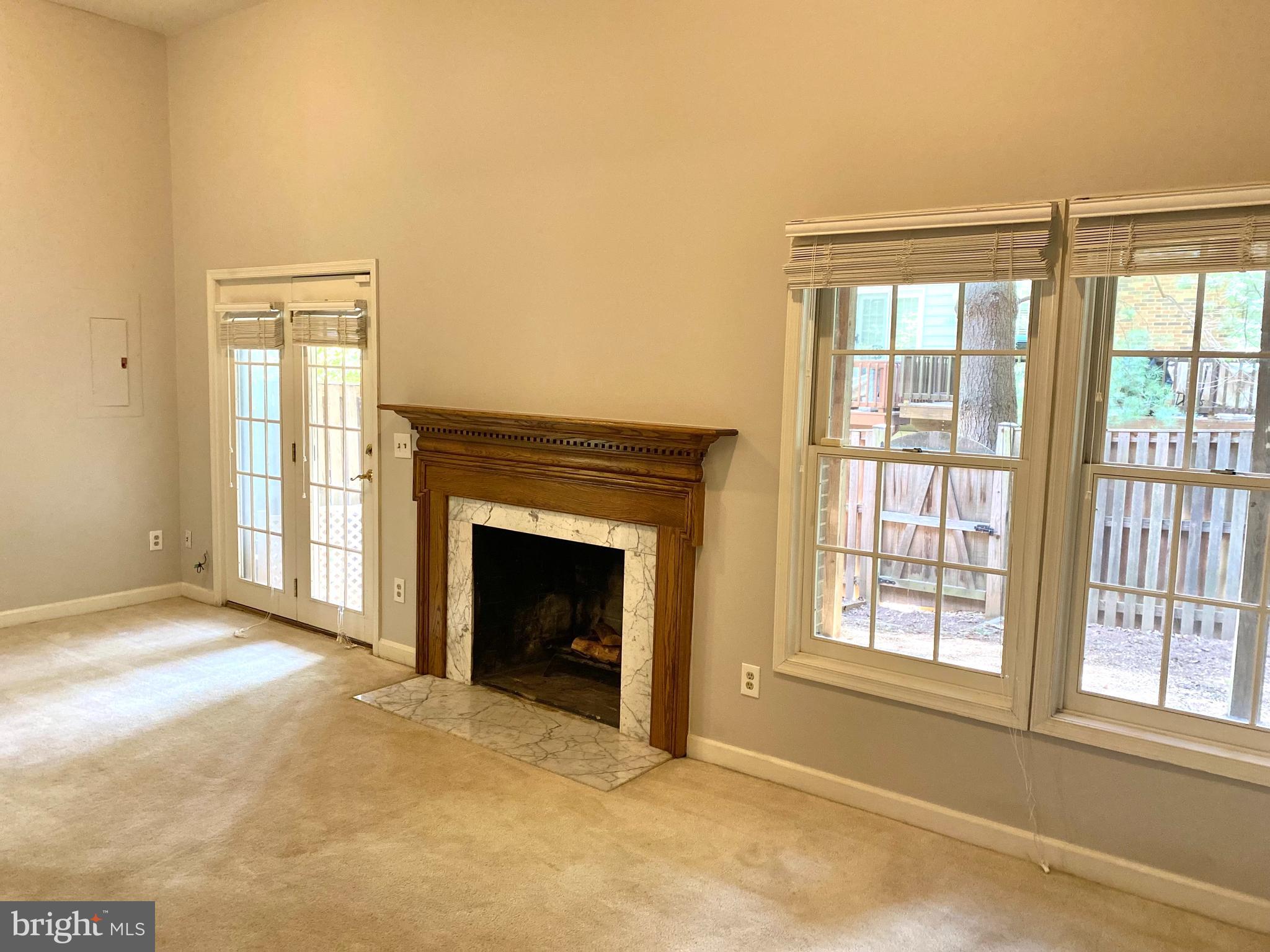 COURTHOUSE STATION - Residential Lease