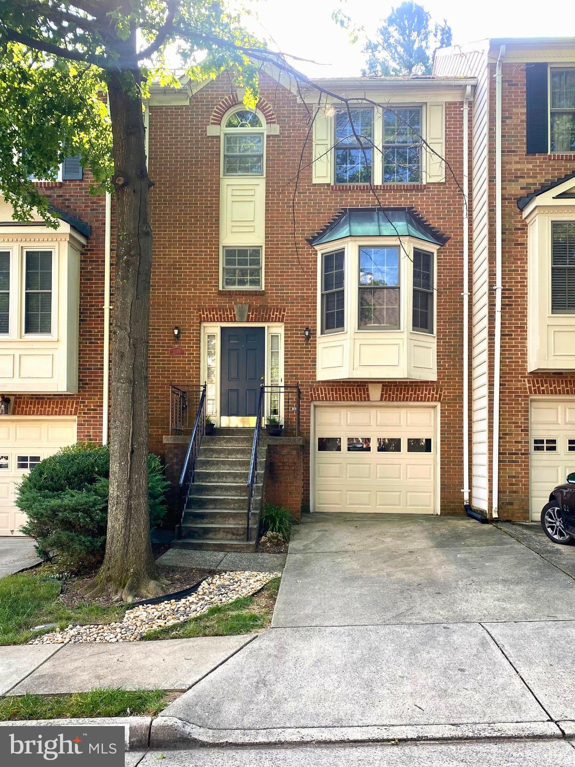 COURTHOUSE STATION - Residential Lease