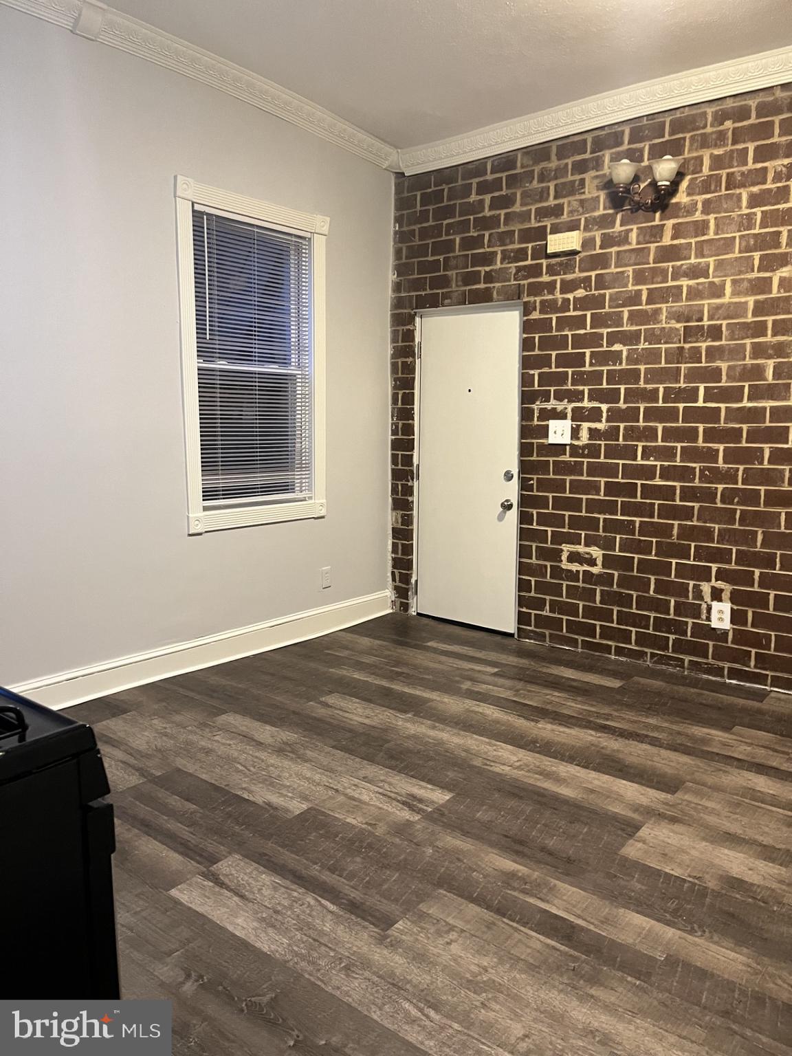 MOUNT VERNON PLACE HISTORIC DISTRICT - Residential Lease