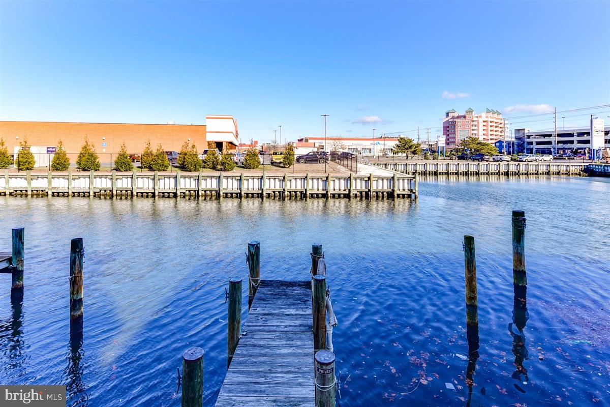 CAINE HARBOR MILE - Residential