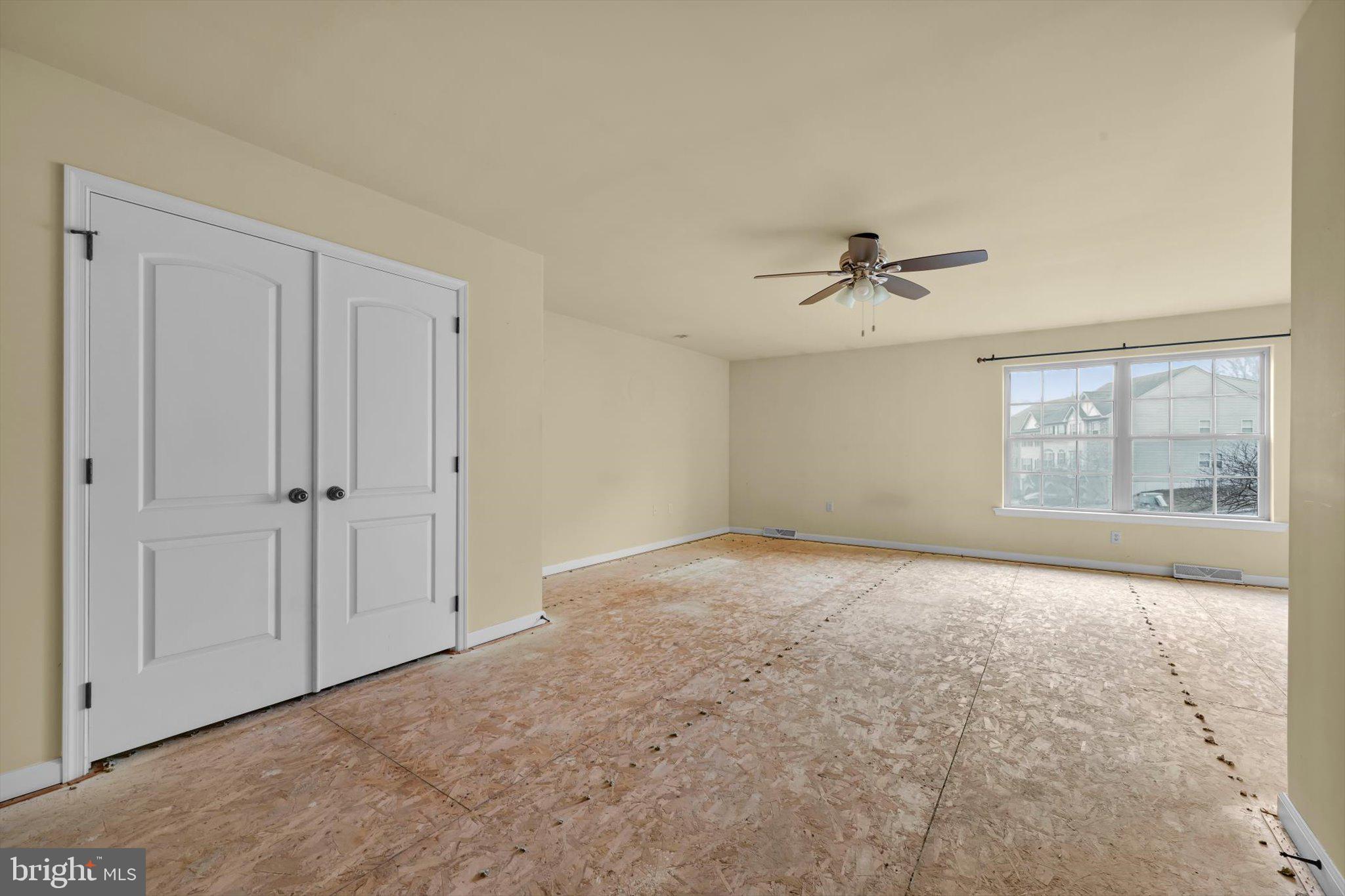 CARRINGTON CROSSING - Residential