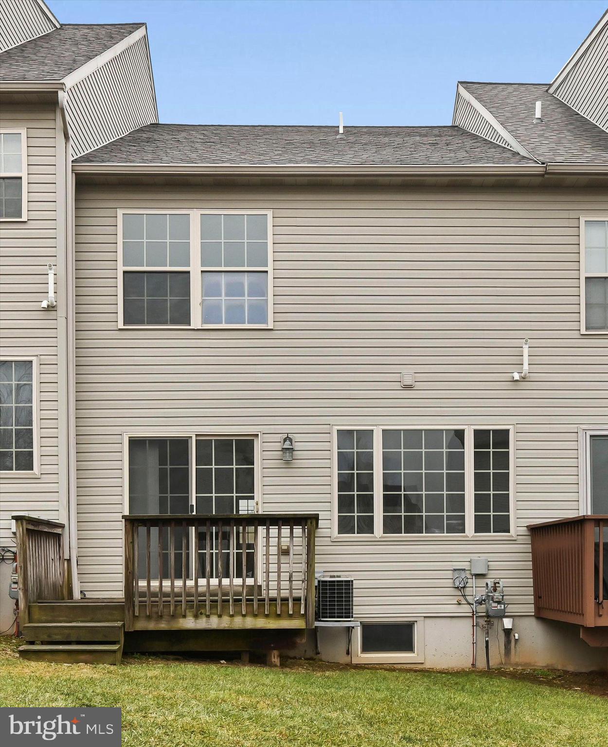 CARRINGTON CROSSING - Residential