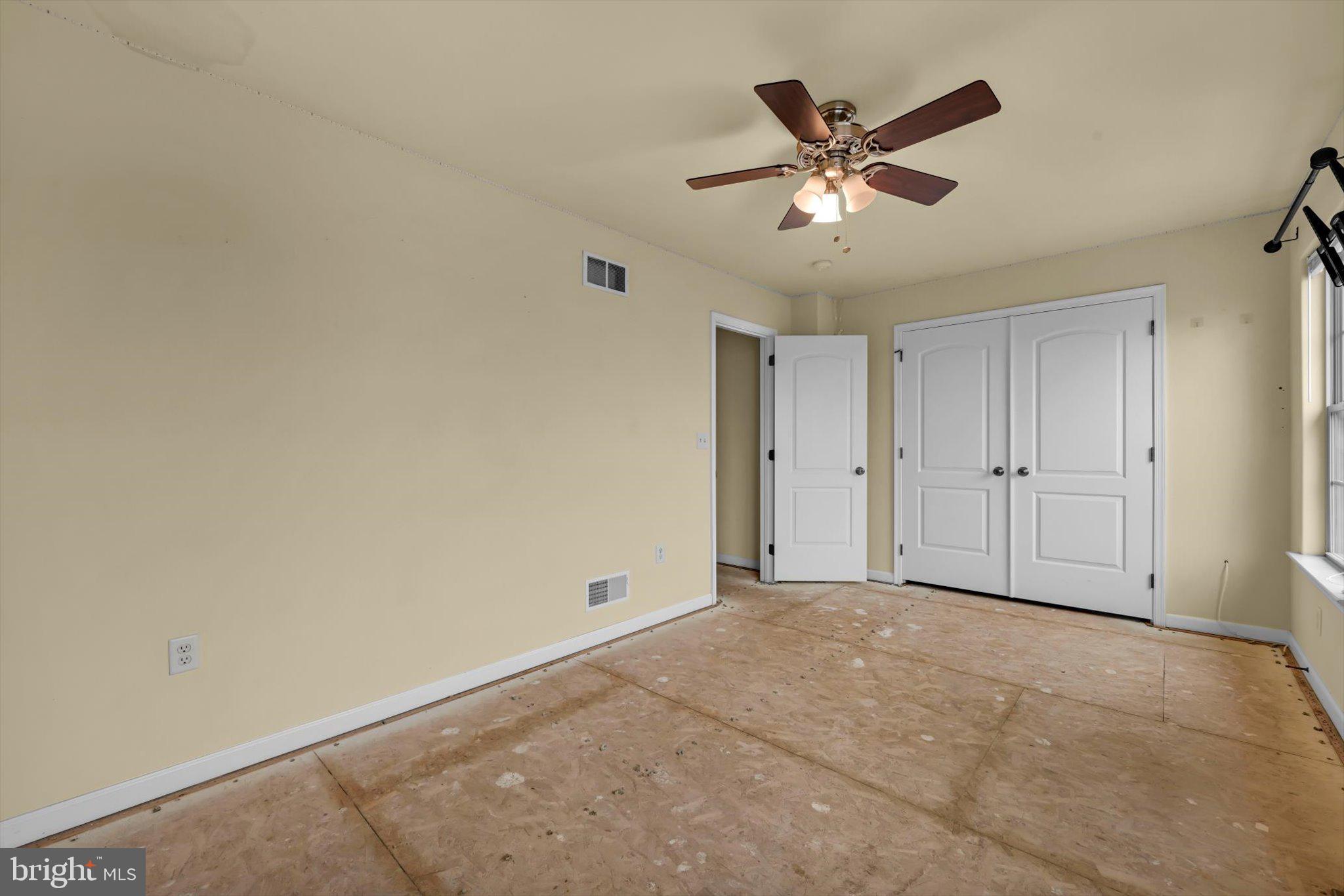 CARRINGTON CROSSING - Residential