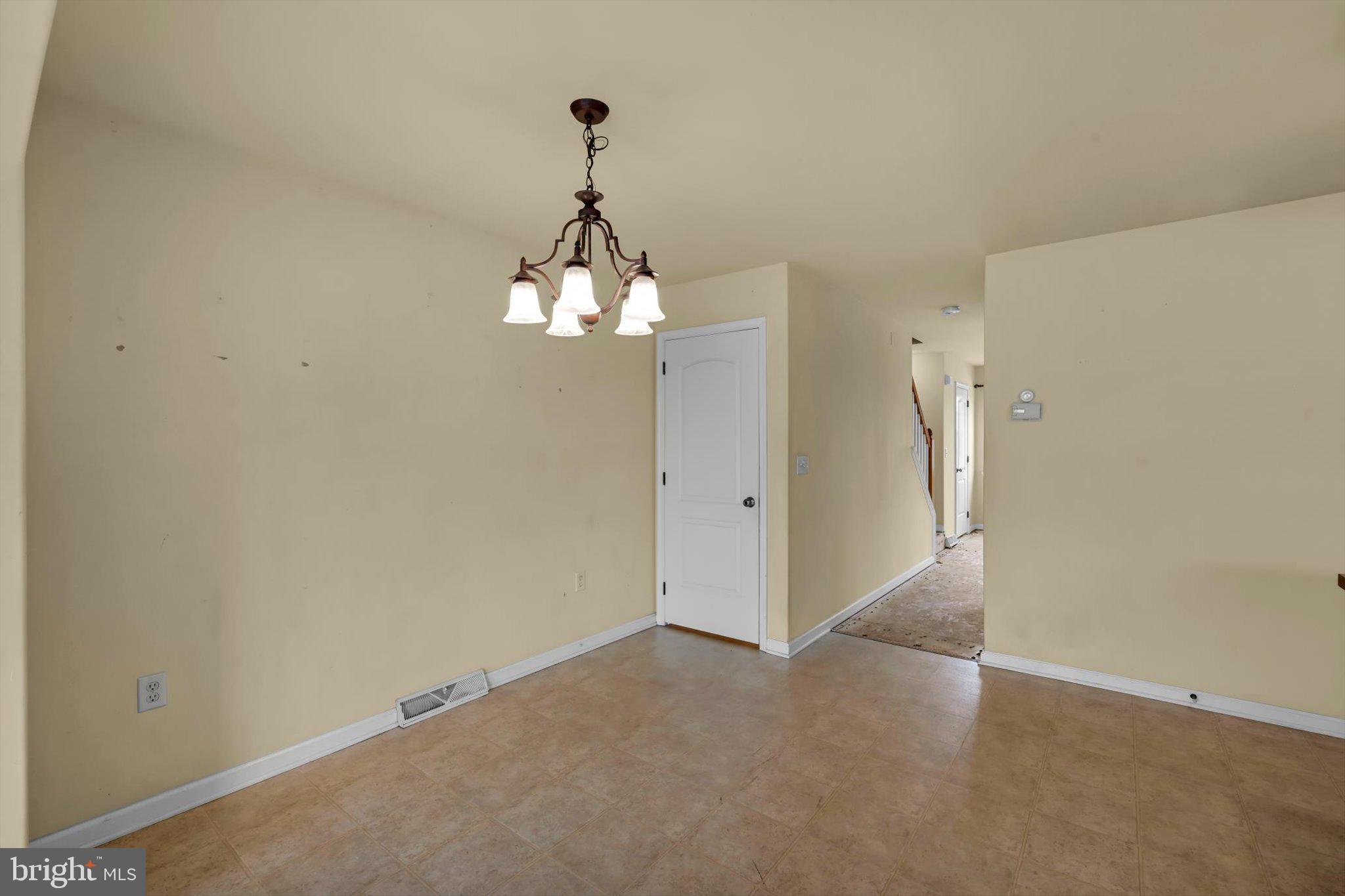 CARRINGTON CROSSING - Residential