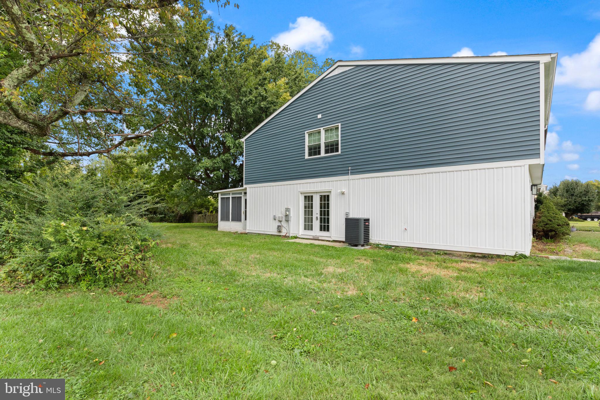 300 OAKWAY COURT