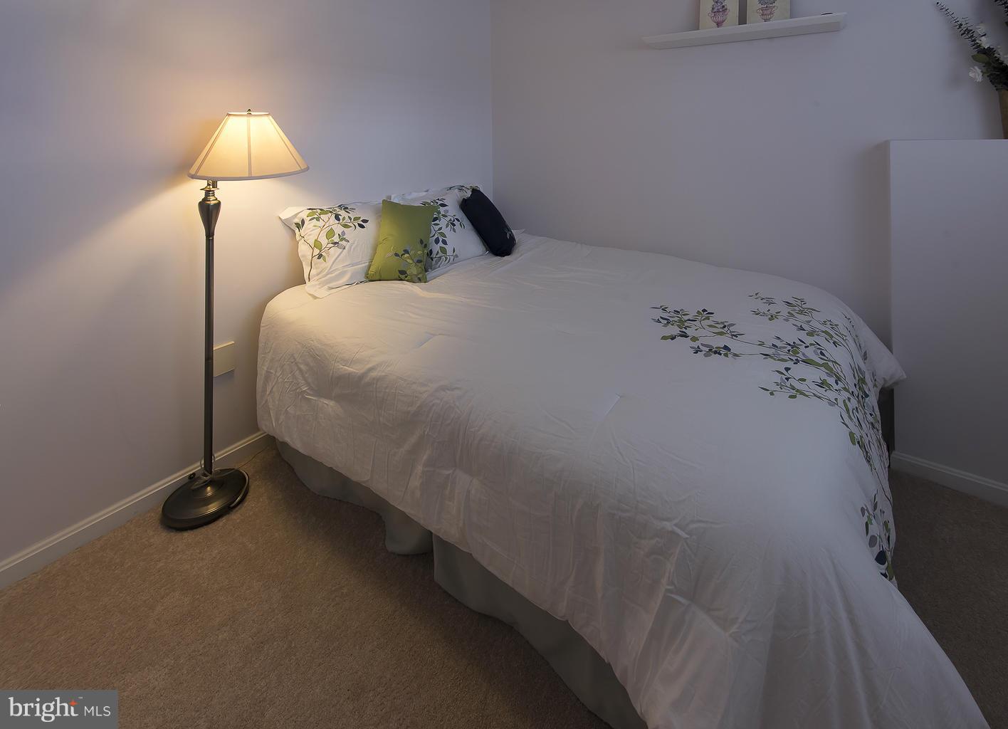 WELLINGTON/CLOVERHILL - Residential
