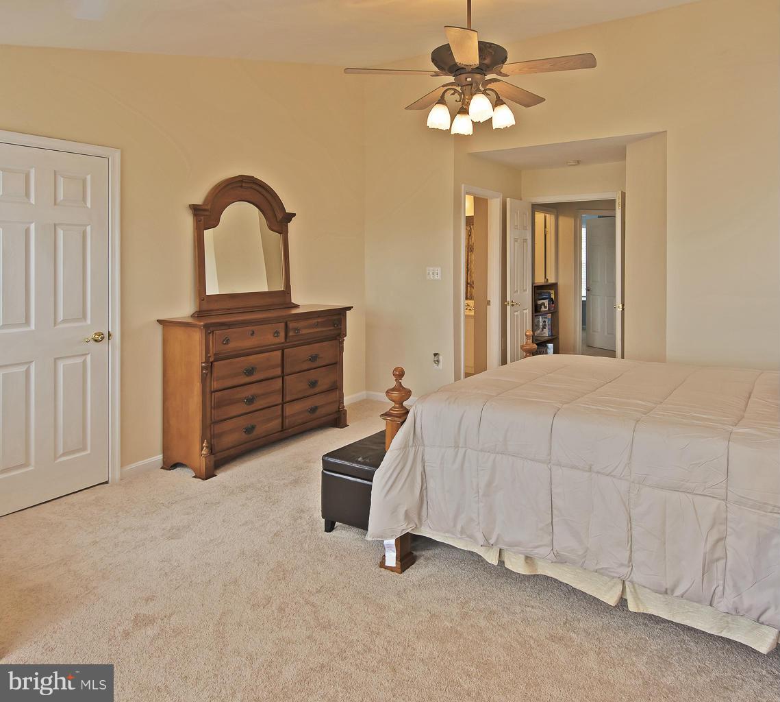 WELLINGTON/CLOVERHILL - Residential