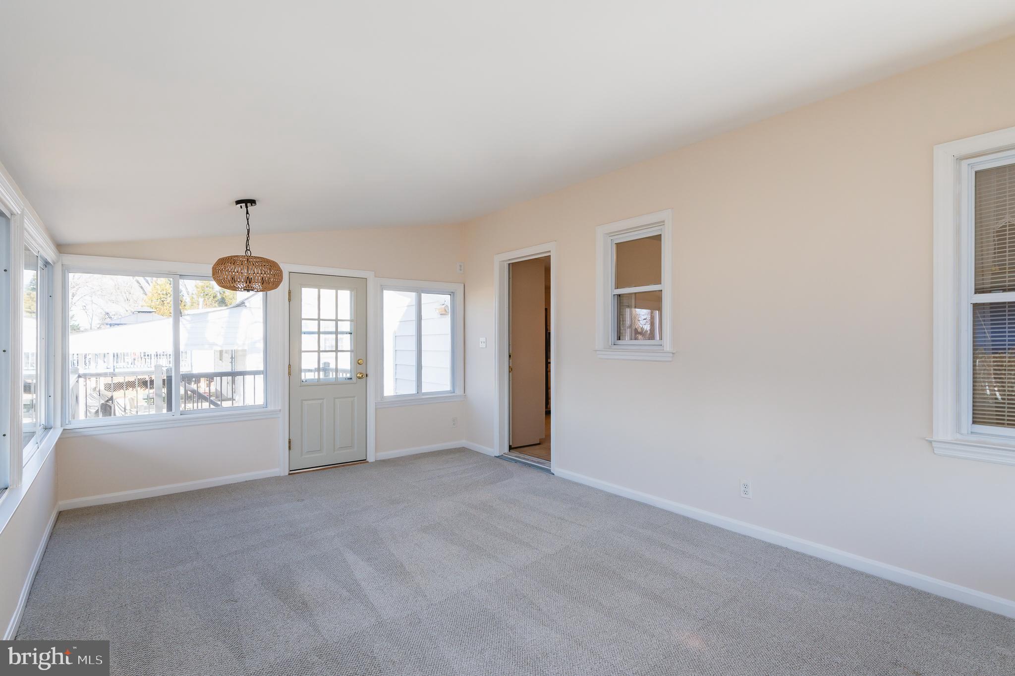 HILLSIDE PARK - Residential