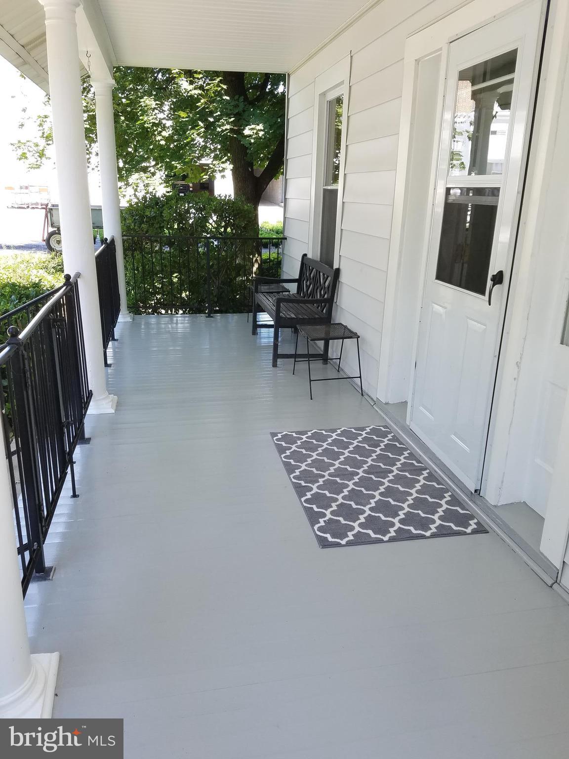 KNOLLWOOD - Residential