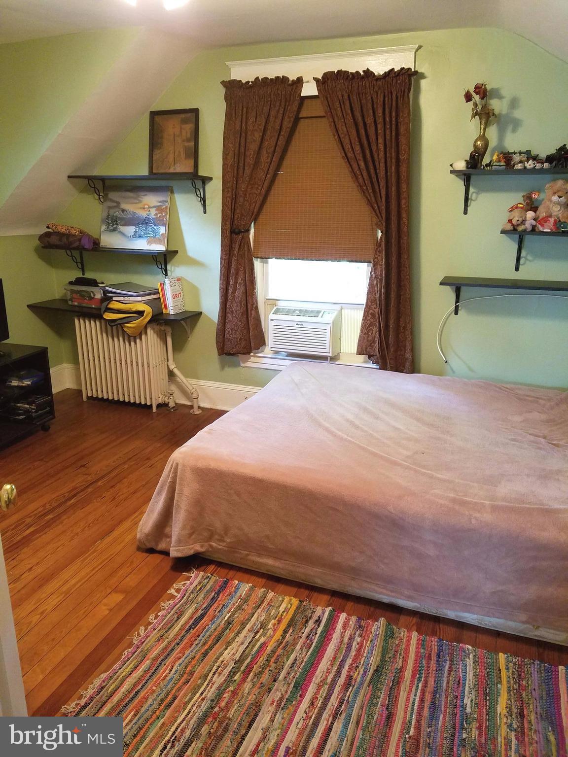 KNOLLWOOD - Residential